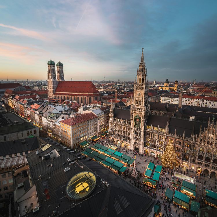Terrassenüberdachung mit Montage in München – Anbieter vergleichen und individuelle Angebote erhalten